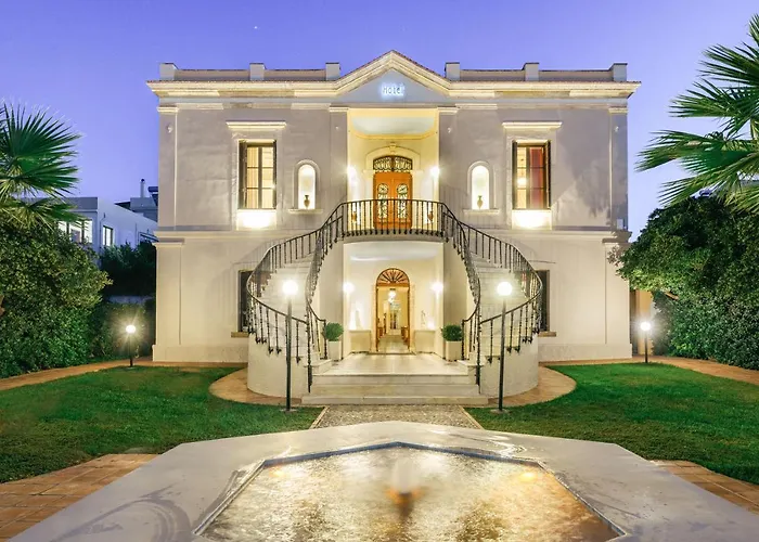 哈乐帕酒店 干尼亞