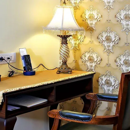 Halepa Hotel 4*