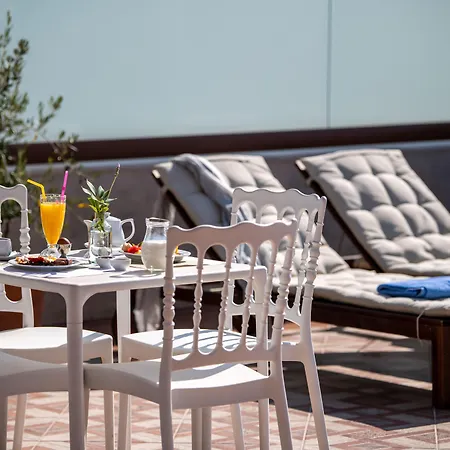 Halepa Hotel 4*