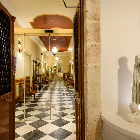 Hotel Halepa