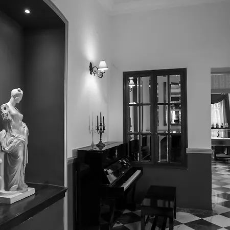Halepa Hotel 4*