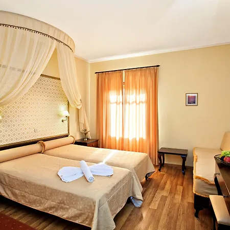 Hotel Halepa 4*