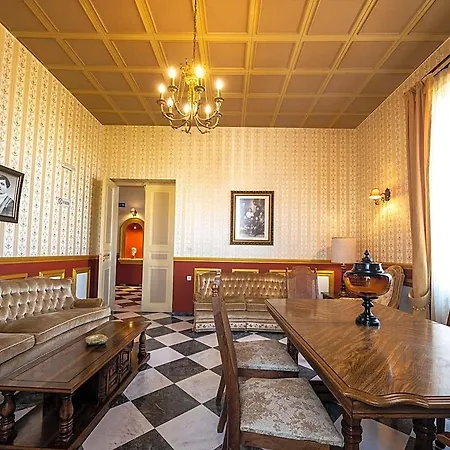 Halepa Hotel