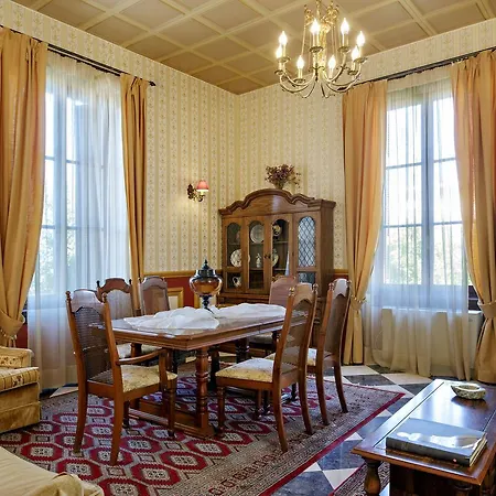 Hotel Halepa