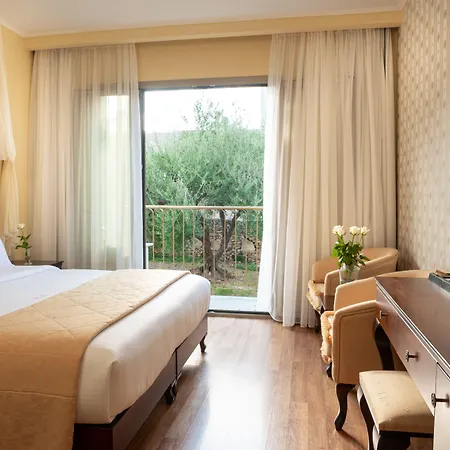 Halepa Otel 4*